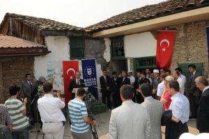 &Uuml;sk&uuml;p'e Bursa imzası