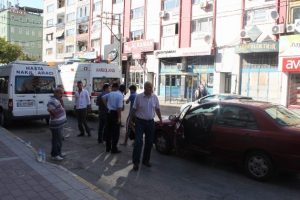 Savcı yayaya &ccedil;arptı