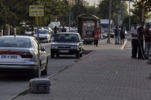 Bombayı unutup mallarının derdine d&uuml;şt&uuml;ler!