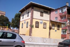 Mudanya'da trafolara estetik