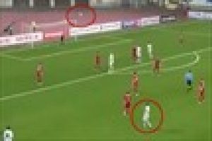 Tarihe ge&ccedil;ecek harika bir gol