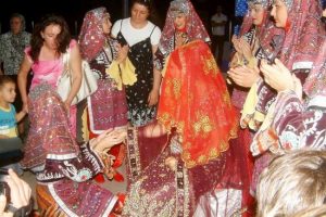 D&uuml;ğ&uuml;nlerin aranılan ekibi