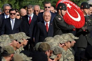 G&uuml;l yok &Ccedil;i&ccedil;ek var
