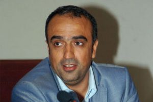 Hangi bakanın aracı farkında olmadan mayının &uuml;zerinden ge&ccedil;ti?