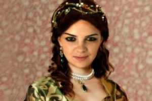 Muhteşem Y&uuml;zyıl'ın Pelin Karahanlı fragmanı