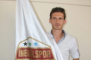 İneg&ouml;lspor'da Berkay ile yollar ayrıldı