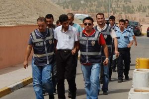 Şanlıurfa'da dolandırıcılık operasyonu: 4 g&ouml;zaltı
