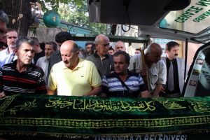 Mirzabeyoğlu'nun babası toprağa verildi