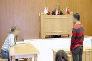 Mahkemelerde yemin değişti!