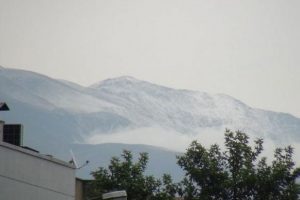 Eyl&uuml;l'de kar yağdı