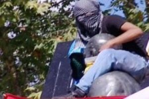 İstanbul'un g&ouml;beğinde şok g&ouml;r&uuml;nt&uuml;!