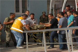 Van'da &ccedil;atışma: 1 uzman &ccedil;avuş yaralı
