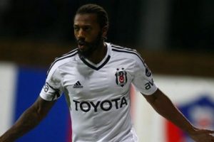 Kendisi g&uuml;lmedi; takımını g&uuml;ld&uuml;rd&uuml;