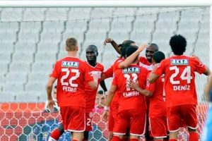 MP Antalyaspor Isaac ile g&uuml;ld&uuml;