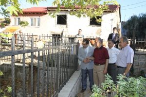 1200 yaşındaki &ccedil;ınar kendine hayran bırakıyor