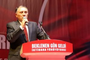 T&uuml;rker de adaylığını a&ccedil;ıkladı