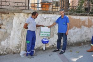 Bursa'da hayvanlar i&ccedil;in her k&ouml;şeye bir tas su
