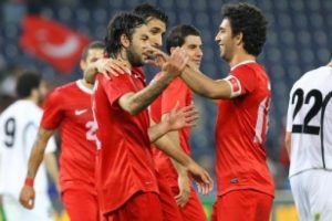 Hollanda - T&uuml;rkiye ma&ccedil;ı hangi kanalda?