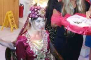 Hande Ataizi'nin kınası yakıldı