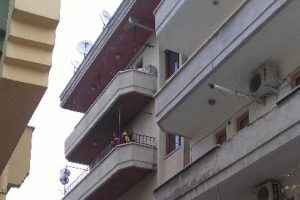 D&uuml;zce'de ev yangını korkuttu