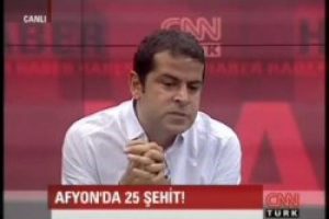 C&uuml;neyt &Ouml;zdemir'in canlı yayında şehit isyanı