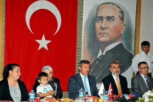 İki şehit ailesine ev