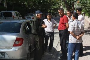 Bebeklerini beşiğinde &ouml;l&uuml; buldular