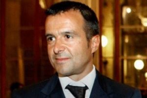 Mendes ile b&uuml;y&uuml;k kavga