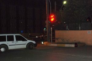 Askerlik şubesi &ccedil;evresinde ş&uuml;pheli paket paniği