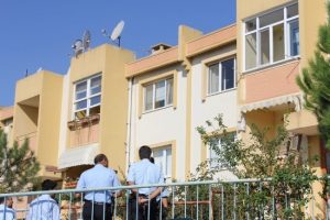 Bir aylık polis memuru intihar etti