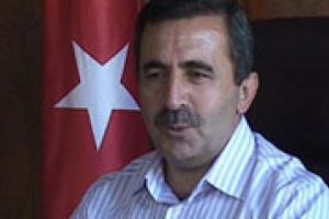 Belediye başkanının evine silahlı saldırı