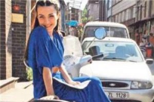 Burcu Kara: Boşandığım i&ccedil;in ş&uuml;krediyorum