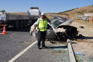 Konya yolunda feci kaza: 1 &ouml;l&uuml;