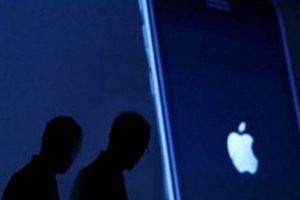 2 asgari &uuml;cretli bir iPhone edecek