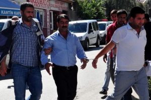 Dolandırıcılık ş&uuml;phelileri yakalandı