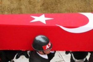 Radikal yazarından s&ouml;zleşmeli er iddiası