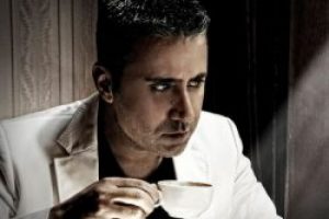 Emrah'dan ilk filmine ilgin&ccedil; tanıtım