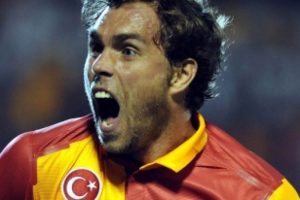 İkinciliğe en yakın takım biziz