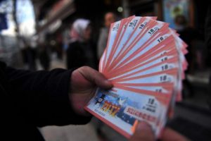 Unutkan talihliler servet bıraktı