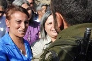 "Dokunulmazlık kanunsuzluğun zırhı olamaz"