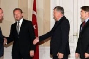 Erdoğan'dan Bosna'ya: Bir olun iri olun diri olun