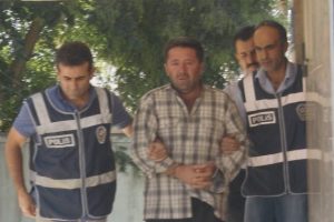 Kızının sevdiği gencin babasını &ouml;ld&uuml;rd&uuml;
