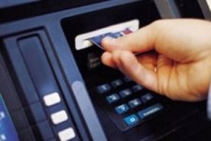 ATM'de işlem yaparken bunlara dikkat edin