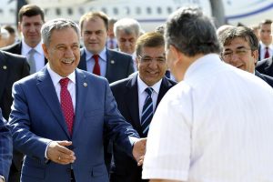 Cumhurbaşkanlığı se&ccedil;imi rejim değişimi anlamına gelmez
