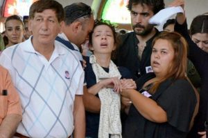 Tiyatrocu Kayhan'ın evlat acısı