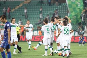 Timsah'a can geldi