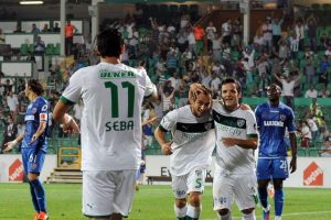 Timsah'ta moraller yerinde