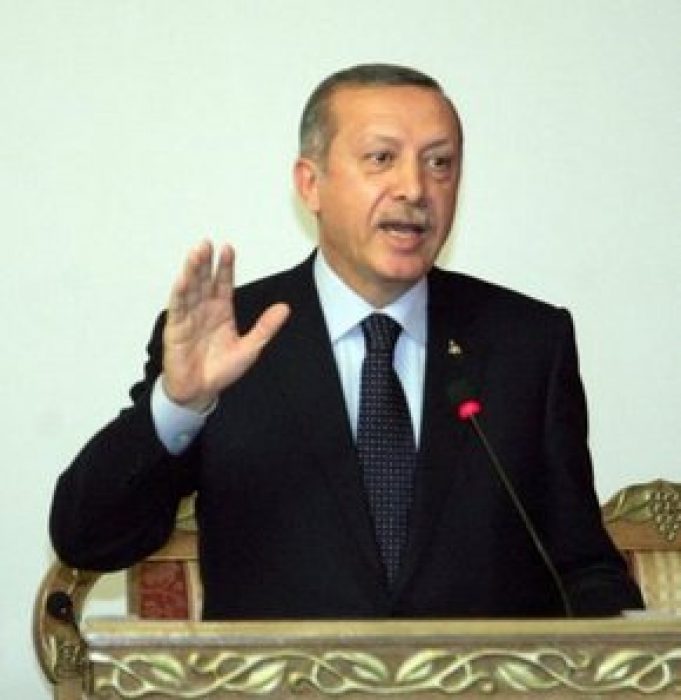 Bu adamla konuşulmaz