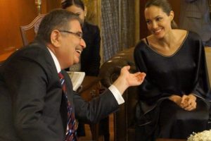 BM: Angelina CIA ajanı değil, g&ouml;revli
