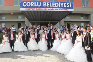 39 &ccedil;ift d&uuml;nya evine girdi